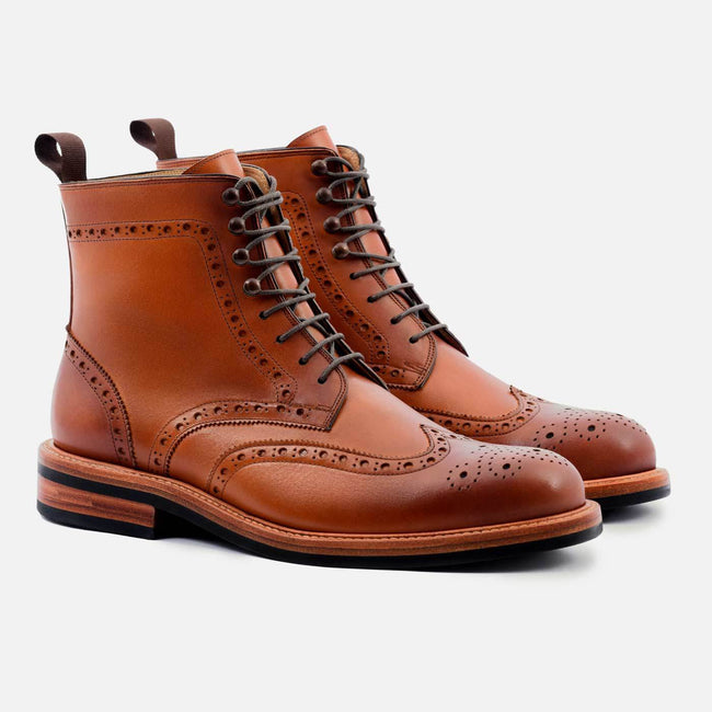 Nolan Brogue Boot - Calfskin Leather - Tan