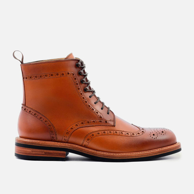 Nolan Brogue Boot - Calfskin Leather - Tan