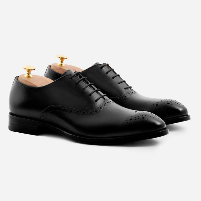 Brent Oxford - Calfskin Leather - Black