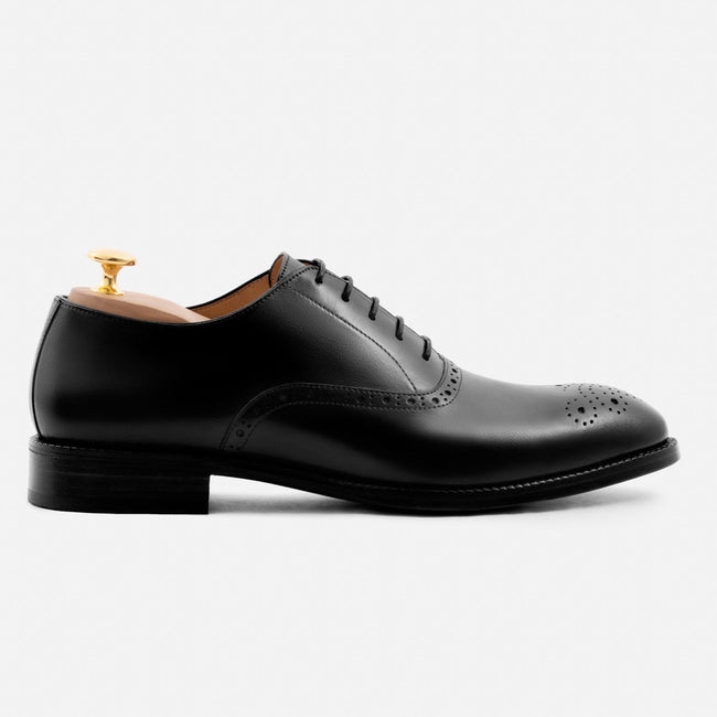 Brent Oxford - Calfskin Leather - Black
