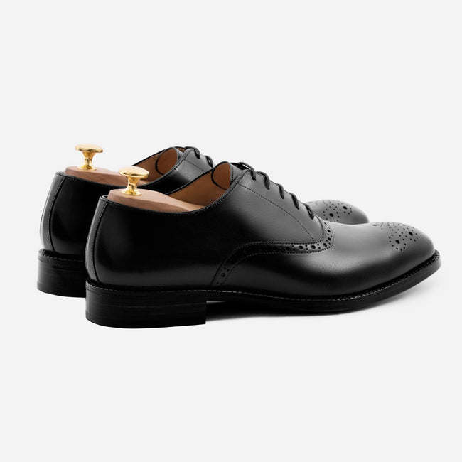 Brent Oxford - Calfskin Leather - Black